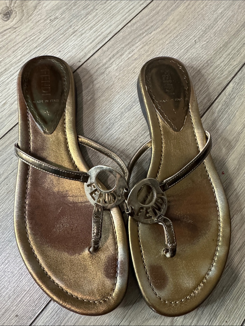 Fendi Metallic  Leather Logo Thong Sandals